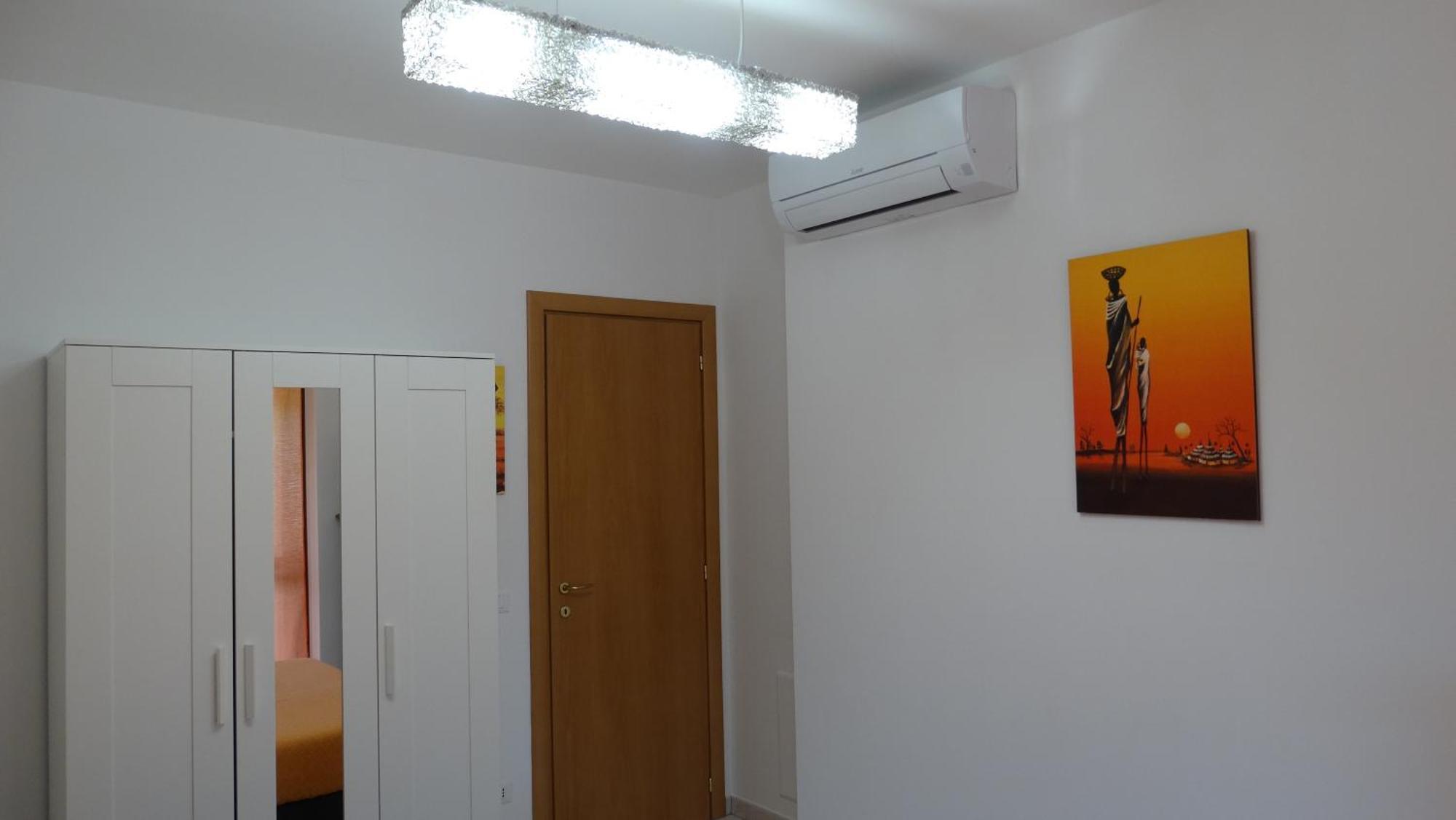 Rose Apartment Luni Dış mekan fotoğraf